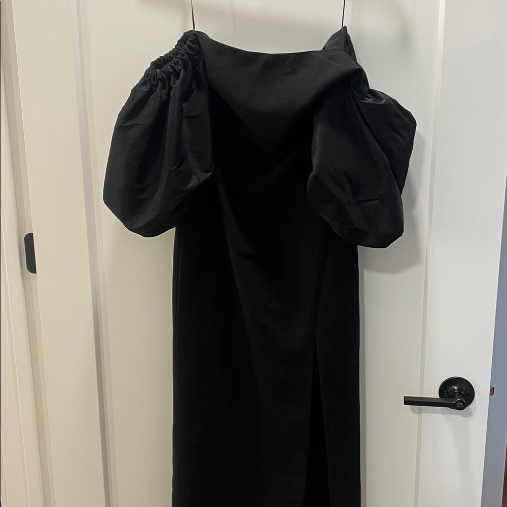 Black Likley Natasha Off-The-Shoulder Gown NWT